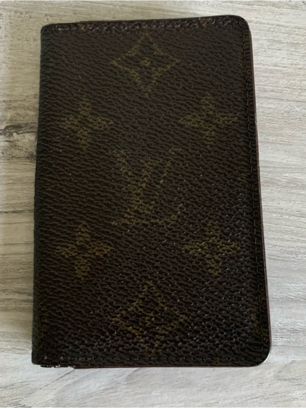 Vintage Compact Louis Vuitton card holder in dark brown monogram canvas. - Picture 9 of 12